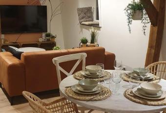 Petite bulle de Saint Remacle allows 18 year olds to book a room