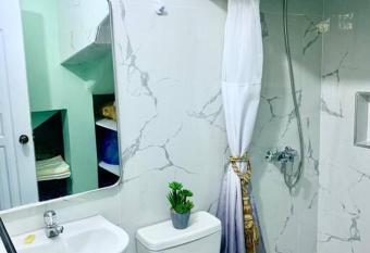 Apartaestudio Do  a Rosa allows 18 year olds to book a room