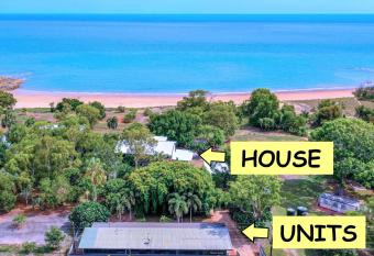 Unit 3 Golden Sands Retreat allows 18 year olds to book a room