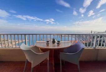 Menton - Vue panoramique exceptionnelle ! 4Pers has Balcony rooms