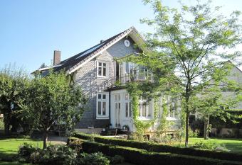 FeWo 110qm mit Balkon an Weser/Glacis/City has Balcony rooms