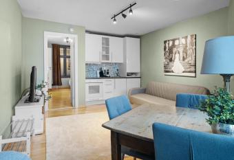 Peaceful Urban Residence has Balcony rooms