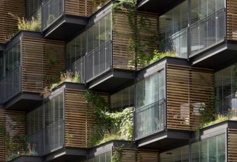 Central family home in award-winning architecture has Balcony rooms