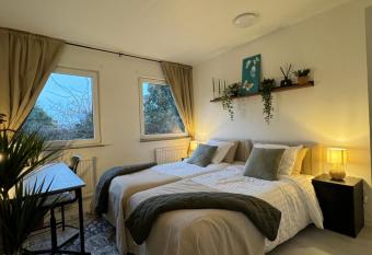 Central Peaceful Villa, Malm   has Balcony rooms