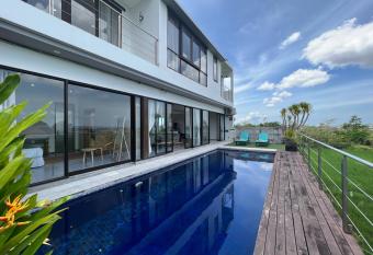 Villa Emilia Seminyak by Nagisa Bali has Balcony rooms