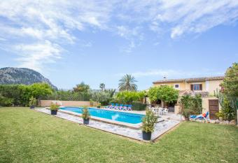 Can Verga has Balcony rooms