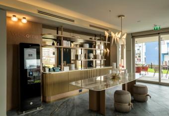 Visionair Suites allows 18 year olds to book a room