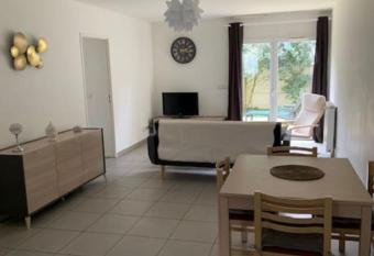 Appartement Pessac has Balcony rooms