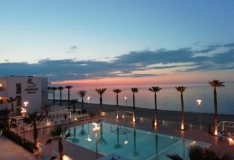 Martur Resort has Balcony rooms