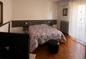 R & B Emilia 54 has Balcony rooms