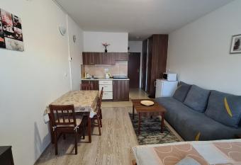 Apartm  n Norika has Balcony rooms