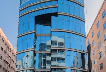 Landmark Premier Hotel has rooms with a private hot tub