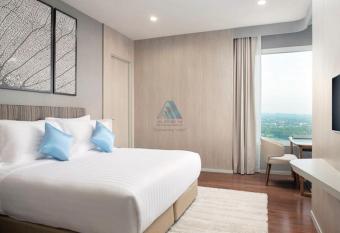                                                                                      (White Sand Beach Residences Pattaya) has Balcony rooms