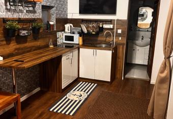 B-HAUSE z  rt parkol  val   s jacuzzival has rooms with a private hot tub