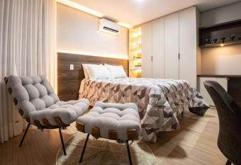Loft 804 com vista Parque Una allows 18 year olds to book a room