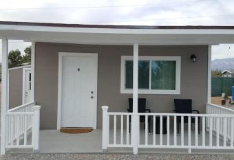 Sun Cabin #2 Pahrump has Balcony rooms