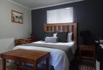Hermanus 13 on 2nd Guest Rooms allows 18 year olds to book a room
