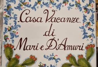 Di Mari e d Amuri Casa Vacanza has Balcony rooms