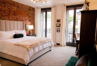 Speakeasy King Suite (Rm 2) allows 18 year olds to book a room