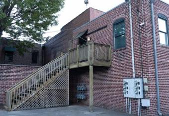 Date Night - Ooo La La allows 18 year olds to book a room