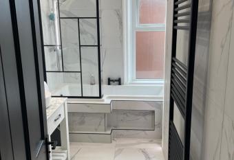 East Cliff has Balcony rooms