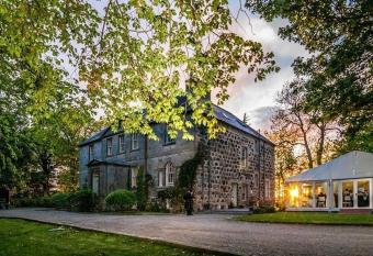 Durn House allows 18 year olds to book a room