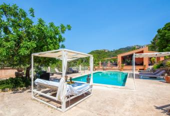 Finca Sa Fuente has Balcony rooms