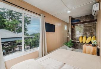 Ronnys Flat Manuel Antonio has Balcony rooms