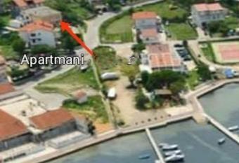 Apartments R&E has Balcony rooms