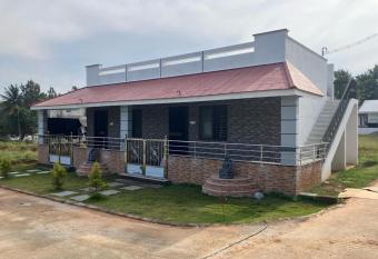 Jaya Stay @ Yelagiri allows 18 year olds to book a room