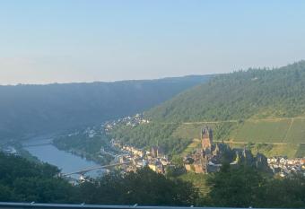 Pension mit Moselblick has Balcony rooms