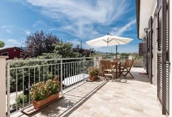 Oasi di Pace Sarzana has Balcony rooms