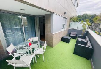 Luxe Forum Beach Terrace allows 18 year olds to book a room