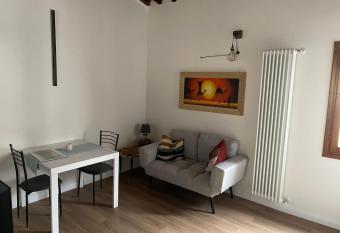 La Casa Del Borgo allows 18 year olds to book a room