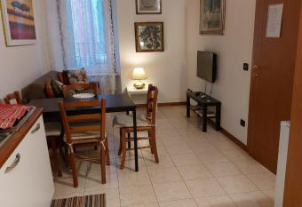 Casa Barca allows 18 year olds to book a room