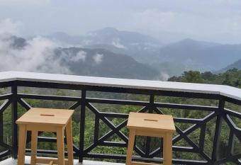 Silverpar B5-5-1 Mountain View(walk up 2 floor up) has Balcony rooms