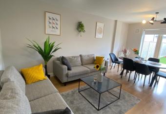 Extra large Room in new house at Citywest has Balcony rooms