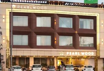 HOTEL PEARL WOOD (A unit of olive hospitality group) allows 18 year olds to book a room