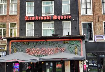 Rembrandt Square Hotel allows 18 year olds to book a room