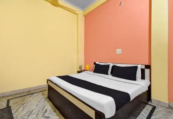 OYO Shree Ram Guest House allows 18 year olds to book a room