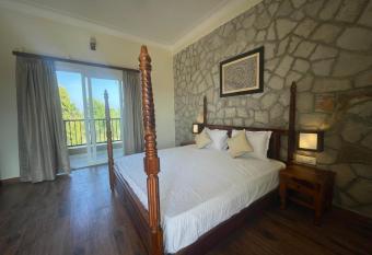 Tiger Retreat has Balcony rooms