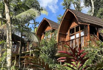 Abing Dalem - Villa Durian has Balcony rooms