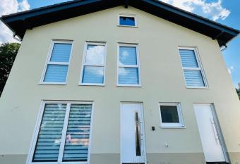 ganze Ferienwohnung 73m   in Wittlich has Balcony rooms