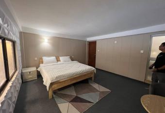 Whitehouse Guesthouse allows 18 year olds to book a room