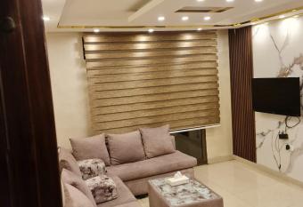 (null) has Balcony rooms