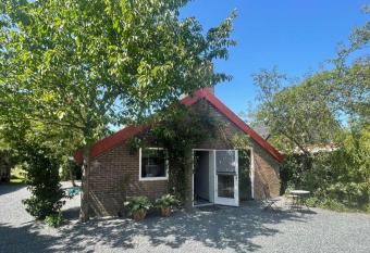 Bed & Breakfast+ De Kooimolen has Balcony rooms