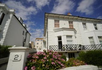 Seafront Medina has Balcony rooms