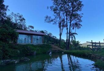 Recanto Nascer do Sol has Balcony rooms