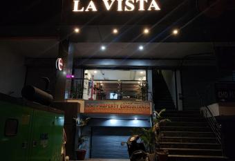 Hotel La Vista has Balcony rooms