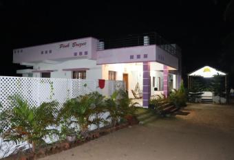 Royal Experience Pink Breeze Villa, Kuvathur ECR Highway Chennai has Balcony rooms